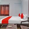 Отель iROOMZ Grand Aarvi Suites, фото 12