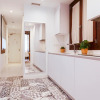 Отель Stunning one-bedroom apartment near the Cathedral. Zacatin 101, фото 6