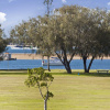 Отель Aqualine Apartments on the Broadwater, фото 13