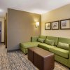 Отель Comfort Inn & Suites West Des Moines, фото 3