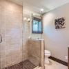 Отель Elegant Mountain Getaway On Daly Ave! 135 3 Bedroom Home by RedAwning, фото 10
