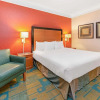 Отель La Quinta Inn and Suites USF - Busch Gardens, фото 7