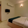 Отель SilverKey Executive Stays 36842 Nazeer Hotel, фото 19