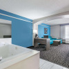Отель La Quinta Inn & Suites by Wyndham Weatherford, фото 6