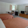 Отель A Holiday Motel, фото 2