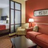 Отель Comfort Suites, фото 3