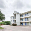 Отель Motel 6 Grand Prairie, TX - Near Six Flags Drive, фото 1