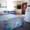 Отель Redwood Motel, фото 3