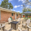 Отель Brenham Home w/ Fire Pit ~ 1 Mi to Main Street, фото 9