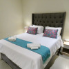 Отель The Executive - Exclusive Self-Catering Apartments - Ezulwini, фото 7