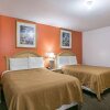 Отель Hilcrest Inn & Suites, фото 7