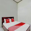 Отель OYO 90517 Homestay Wonosobo Asri, фото 5