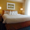 Отель Fairfield Inn and Suites by Marriott Indianapolis Airport в Индианаполисе