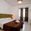 Отель Hostal Medea, фото 4