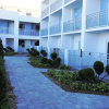 Отель Lotus Boutique Inn & Suites, фото 1