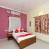 Отель Surabhi House Stays and Resorts by OYO Rooms, фото 1
