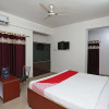 Отель OYO 24694 Hotel Satya Inn, фото 16