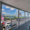 Отель On the Beach Motel, фото 35