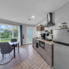 Отель Coastal #1 and Cozy #2 - Seacliff Beach Suites, фото 14