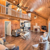 Отель Cozy Retreat w/ Hot Tub, on Sleepy Hollow Lake!, фото 13