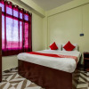 Отель OYO 11935 White Cloud Guest House, фото 2