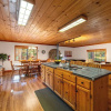 Отель Whiskey Springs by Avantstay Classic Cabin Near Tahoe Donner Ski Area!, фото 21