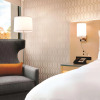Отель Radisson Hotel Charlotte Airport, фото 4