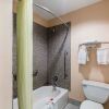 Отель Quality Inn & Suites Bridge City/Orange, фото 20