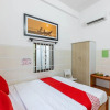 Отель OYO 451 Bong House Homestay 2, фото 5