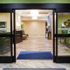 Отель Holiday Inn Express & Suites Davenport, an IHG Hotel, фото 23