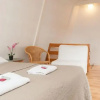 Отель Over the Top Loft, фото 6
