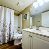 Отель Ashworth 1406 2 Bedroom Condo by RedAwning, фото 15