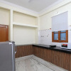 Отель OYO 9878 Home Cozy 3BHK Geetanjali Hospital, фото 2