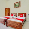 Отель Penginapan Sederhana Syariah by OYO Rooms, фото 16