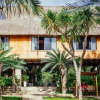 Отель Villa Đảo Hoa Vàng Cam Ranh - Venue Travel, фото 1