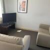 Отель 'The Rockingham' 4 double beds, Netflix TVs, WIFI, parking, фото 3