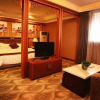 Отель H.K Joyfull Hotel Dujiangyan, фото 1