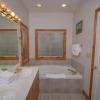 Отель Commander's Quarters 5 Bedroom House, фото 9