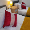 Отель Luxury River View 2-bed Apt, Wifi, Garden, River, фото 15