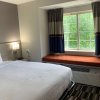 Отель Microtel Inn & Suites by Wyndham Charlotte Airport, фото 4