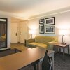 Отель La Quinta Inn & Suites by Wyndham Oklahoma City Norman, фото 20
