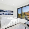 Отель Modern Mountain Retreat, фото 23