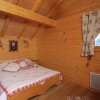 Отель Comfortably Furnished Chalet Just 80 M. From The Slopes, фото 6