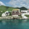 Отель Lagun Ocean View Villa with Own Private Beach в Синт-Виллибрордусе