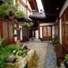Отель Norijam Hanok Traditional House Three, фото 13