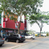 Отель RedDoorz @ Garden Boulevard Citra Raya Tangerang, фото 10