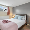 Отель Charming 3-bed Apartment in Haverfordwest, фото 2