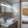 Отель Opal Apt. 303 Amazing Space and Great Rooftop Pool, Best Door ma, фото 9