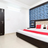 Отель Space By OYO Rooms, фото 1
