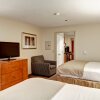 Отель Holiday Inn Express and Suites Guelph, фото 6